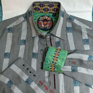 Robert Graham long sleeve shirt Size L.